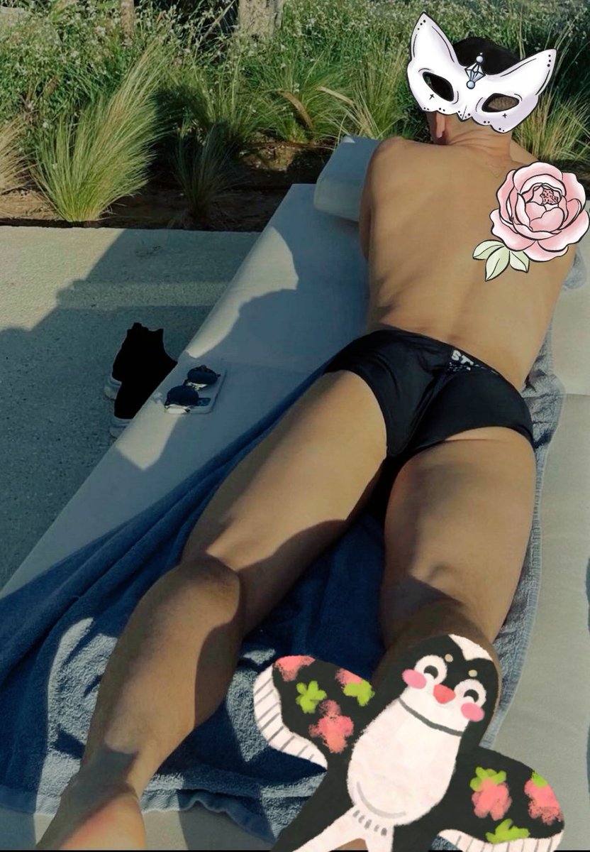 Yaz yaz 2023 yaz yaz 
Sıcak havaları özledim bronzlaşmayi özledim  gezmeleri festivalleri kampları özledim  yeni başlangıç ✌️
#antalyagay  #antalyaaktif  #antalyaswinger  #antalyaboys #antalyagayarabul