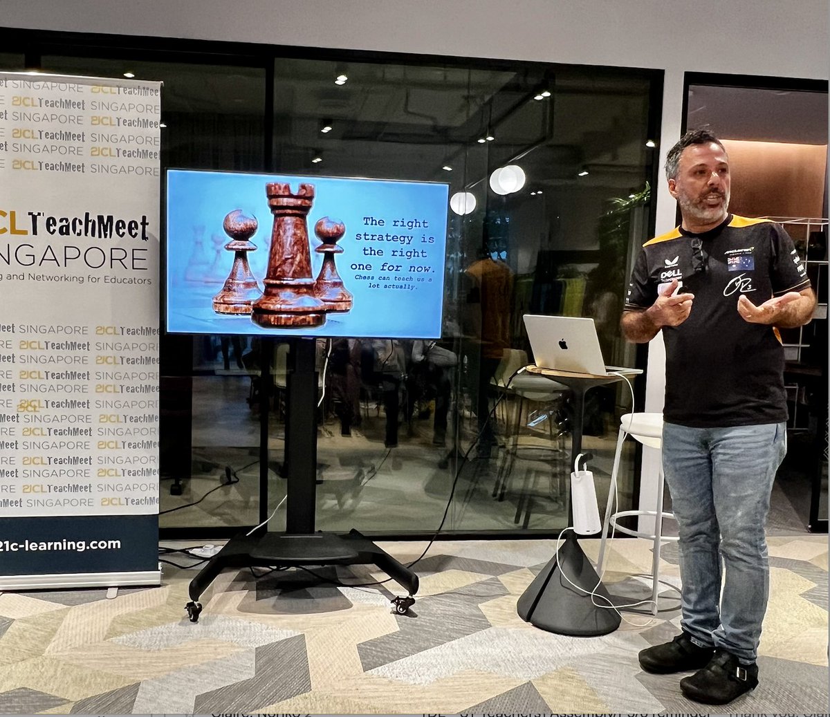 Great night connecting and sharing at #21CLTeachMeet this week in #singapore.