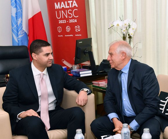 I thank @MinisterIanBorg &amp; congratulate Malta on their <a href="/UN/">United Nations</a> Security Council presidency at this difficult time. Together, EU &amp; its Member States will continue to defend principles &amp; values of the UN charter + advance EU-UN partnership on global peace &amp;security, human rights &amp; SDGs