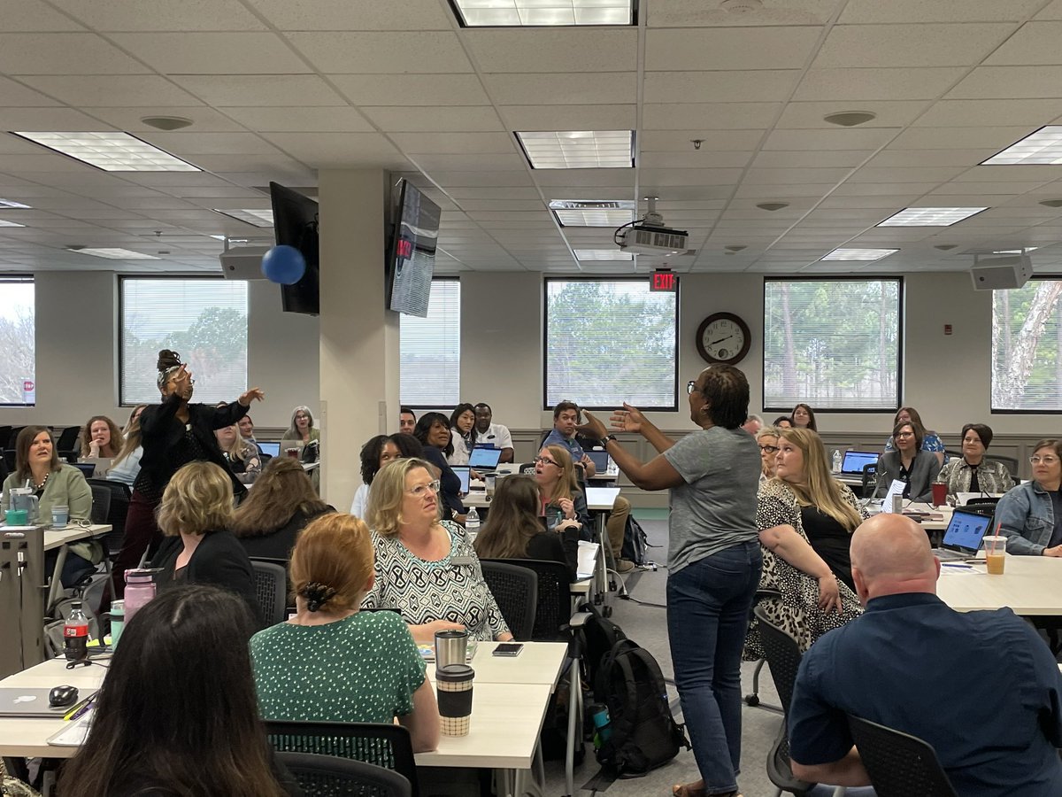 GCPSITICoach's tweet photo. Elementary ITI Coaches’ turn to throw their voice with @goPEEQ during Design Thinking with @maryelenderwest! #qball #throwyourvoice #iticoaches https://t.co/lOneqBu47G