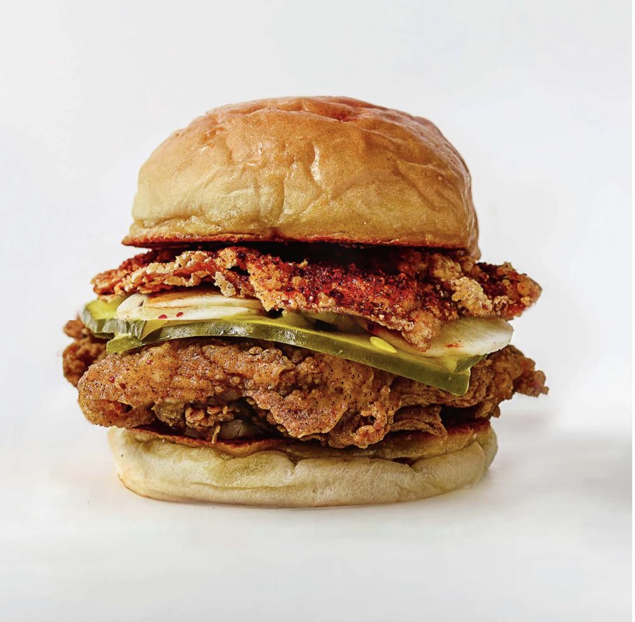 AustinNFT3825's tweet photo. Today, I was reminded why Fowlbread’s OG Fried Chicken Sandwich is the best chicken sandwich I’ve ever had. Could easily be on my top 5 food of all time. I meaaaan, look at that chicken skin sheet (okay, not my photo coz was too hungry to take one last night) https://t.co/w71NVeln7I