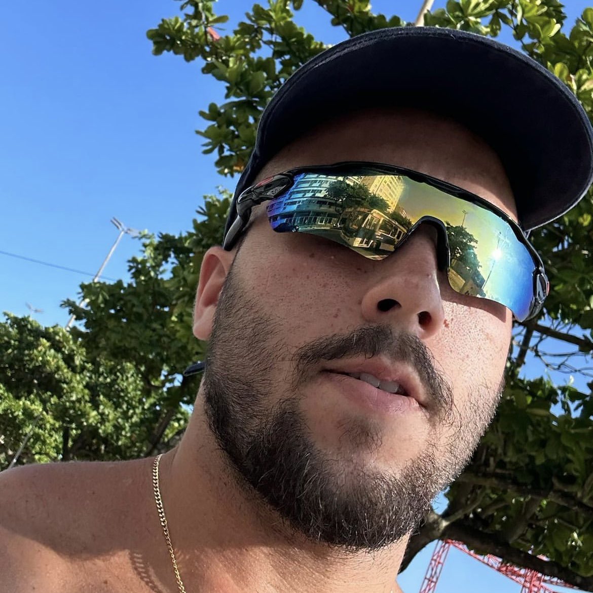 fivebuc's tweet image. 