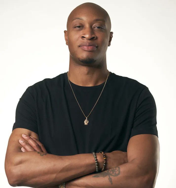 "Like equity crowdfunding for musicians"

After finding success in the Middle East's music industry, AudioSwim founder <a href="/bertobrownmusic/">Albert M. Carter</a> shifts focus to Philly artists bit.ly/3YY5vSc