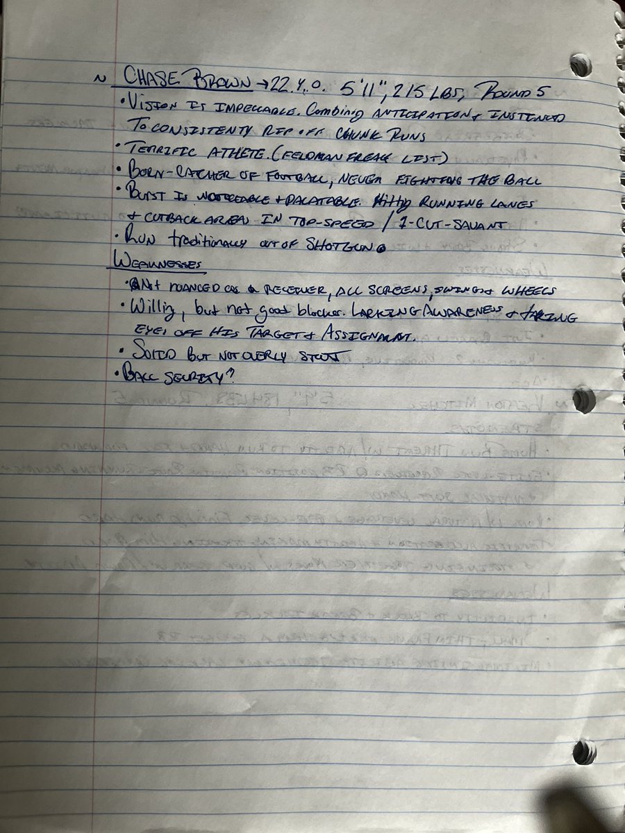 In honor of today’s #BuildingTheBoard where we did an early breakdown of 10 running backs for the #Bears hypothetical big board. Here’s my notes to her inside my fanalyst, arm-chair scouting brain. For those interested in such #NFLDraft related things.