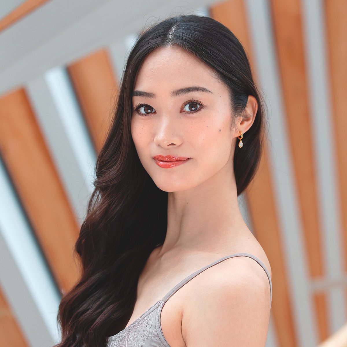 rbocinema's tweet image. 👑ロイヤル・#バレエ
『くるみ割り人形』
2/24(金)～3/2(木)1週間限定公開
#ROHNutcracker
tohotowa.co.jp/roh/movie/?n=t…

💎ピーター・ライト版が3年ぶりにフルバージョンで復活！金平糖の精役で金子扶生が魅了し、クララ役に前田紗江が抜擢！
✨上映館↓
eigakan.org/theaterpage/sc…