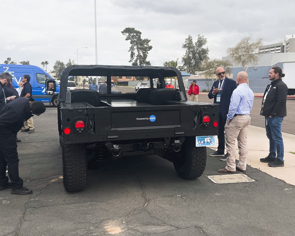 exrotech's tweet image. Exro took part in the Fleet Forward Conference today, which is focused on offering fleet solutions for electrification. As always, the Humvee was a big hit with many enjoying a ride along!

#FleetForward #Conference #ExroTech #Humvee #Electrification #RideAlong #MobilitySolutions