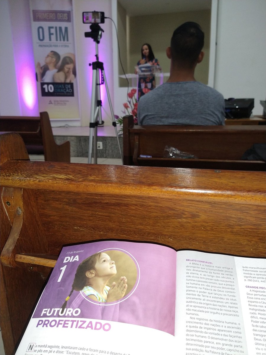 Que toda a igreja na <a href="/iasd/">Adventistas Brasil</a> seja transformada pela palavra de Deus. 

#PrimeiroDeus 
#APEUmaIgrejaquenaopara
#10diasdeOracao 
#10horasdejejum