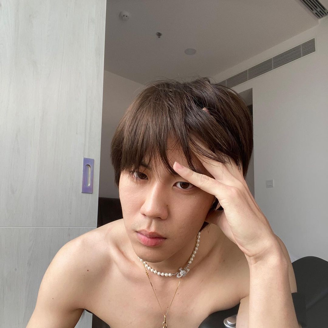 ㅤ 
ㅤ    body in the abyss heart in paradise