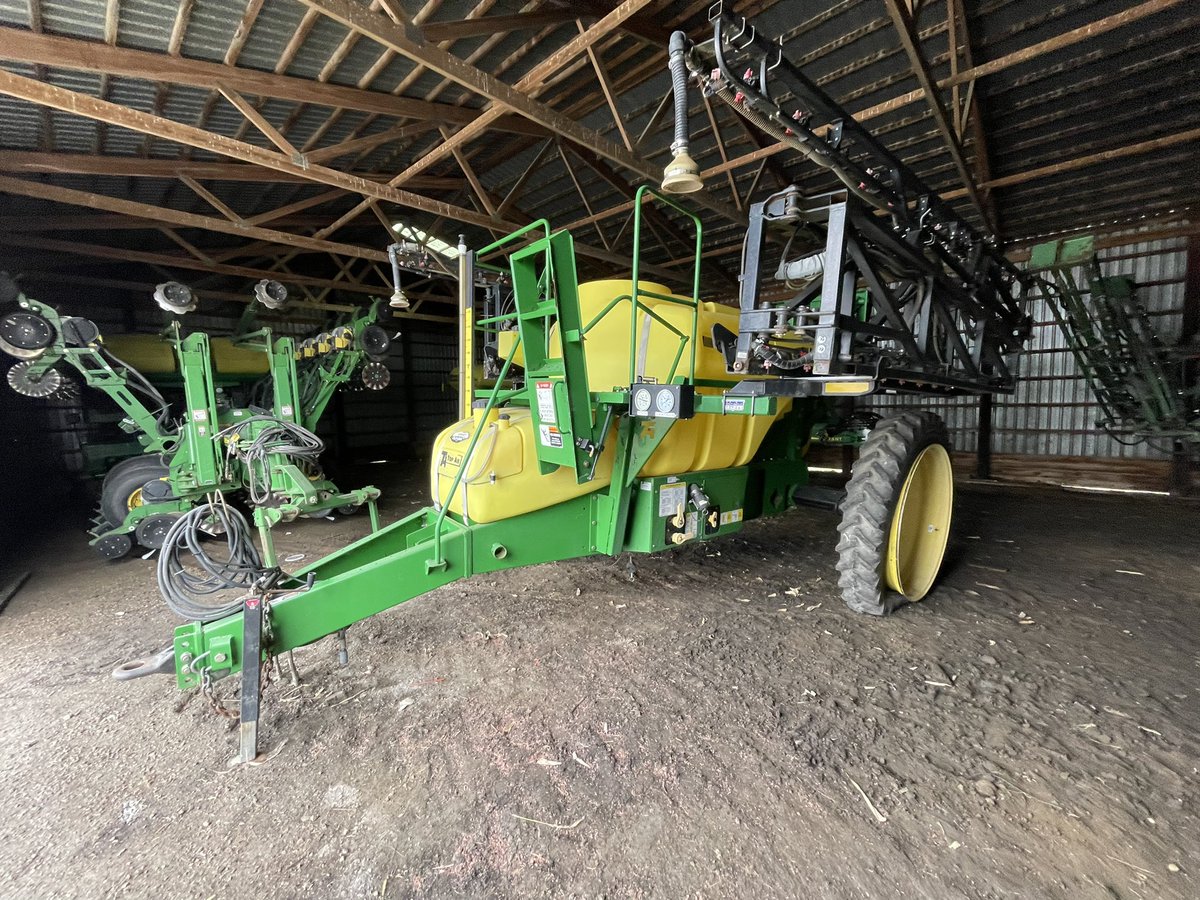 toohillkevin's tweet photo. 2007 Top Air TA1200. 90ft. boom. Raven 450 Controller w/ 5 section shut off and fold box. Pedal switch. 3-way nozzles. Hydraulic pump. Rinse tank. Will negotiate new tire. $20k OBO, serious inquiries only. 

Any shares appreciated! #AgTwitter https://t.co/AWEUOmQLOE