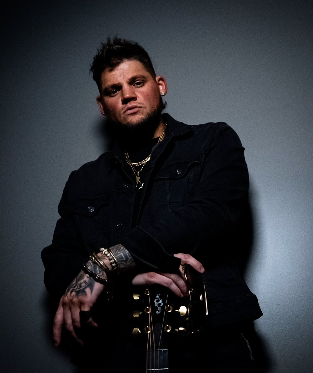 Alan Carl tweet media