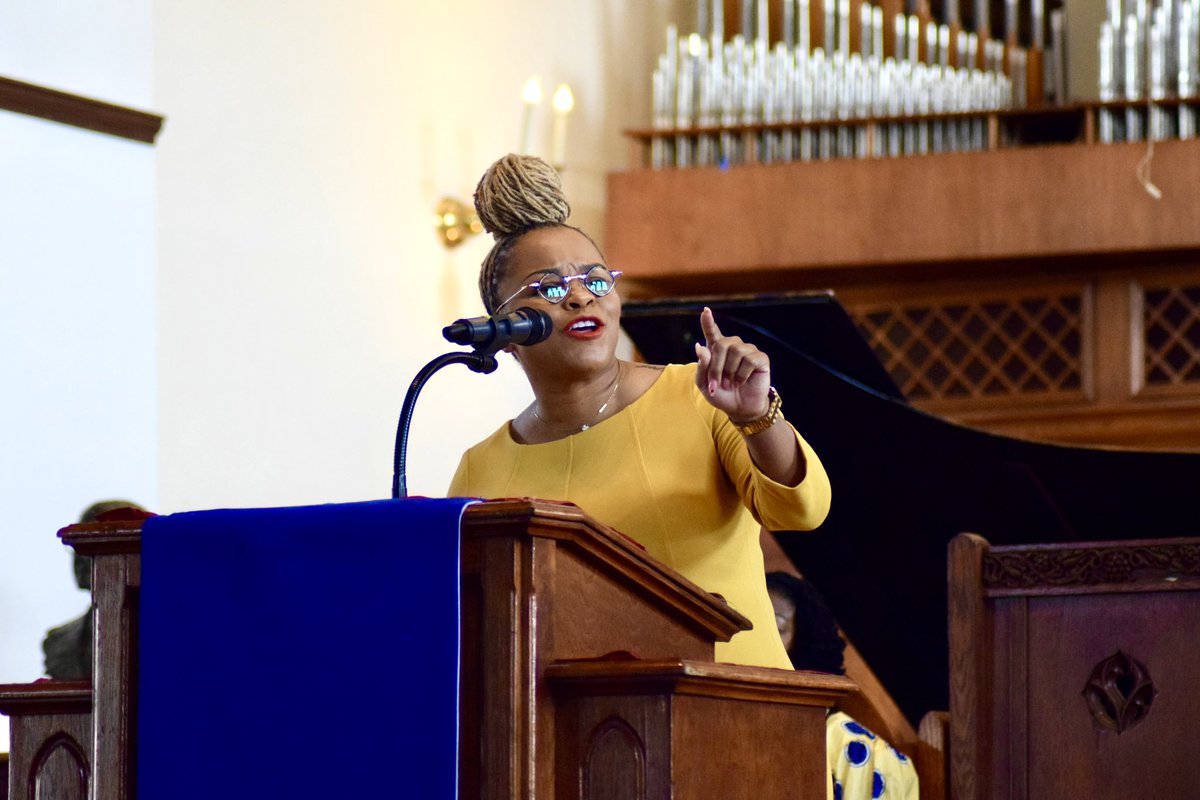 A huge thank you to Fisk alumna, Dr. Crystal deGregory for sharing her wisdom at today’s W.E.B. Du Bois Second Annual Birthday Celebration event!