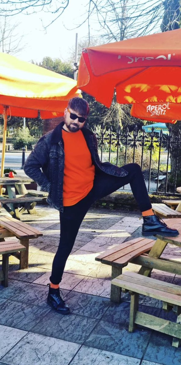 Barrett_1992's tweet photo. @AperolUSA @AperolSpritzUK  i could be your new advert, thank me later https://t.co/hkCGAWXaWZ