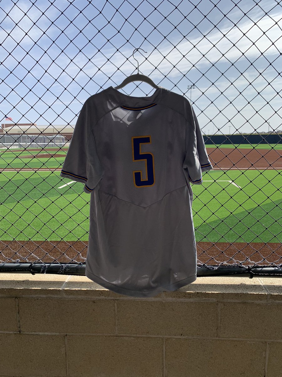 RaccoonBaseball's tweet photo. Hey @adglassy5 it’s opening day and we are with you. So is @IHS_knightsBB ! You got this! #AndrewStrong #PROVEIT #REPn @FHSRaccoons @DrShawnPerry https://t.co/QVad7prObe