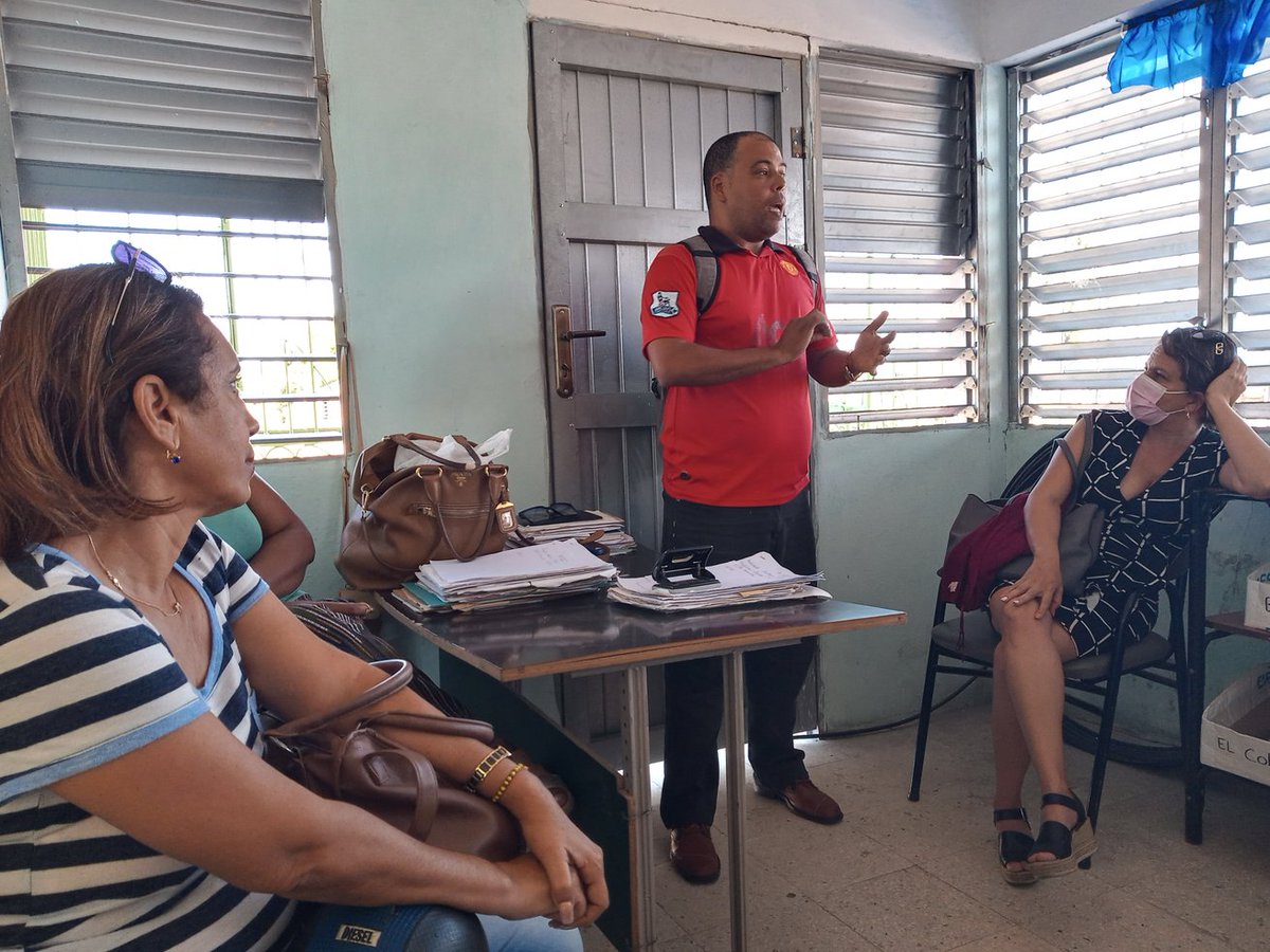 Intercambio realizado por directivos del INOTU con la Delegación, dirección municipal de Santiago de Cuba de OTU y los distritos que prestan servicios técnicos a la población, con el objetivo de elevar y obtener mejores resultados en este año 2023. Muchos son los retos <a href="/IpfPortal/">Portal INOTU</a>