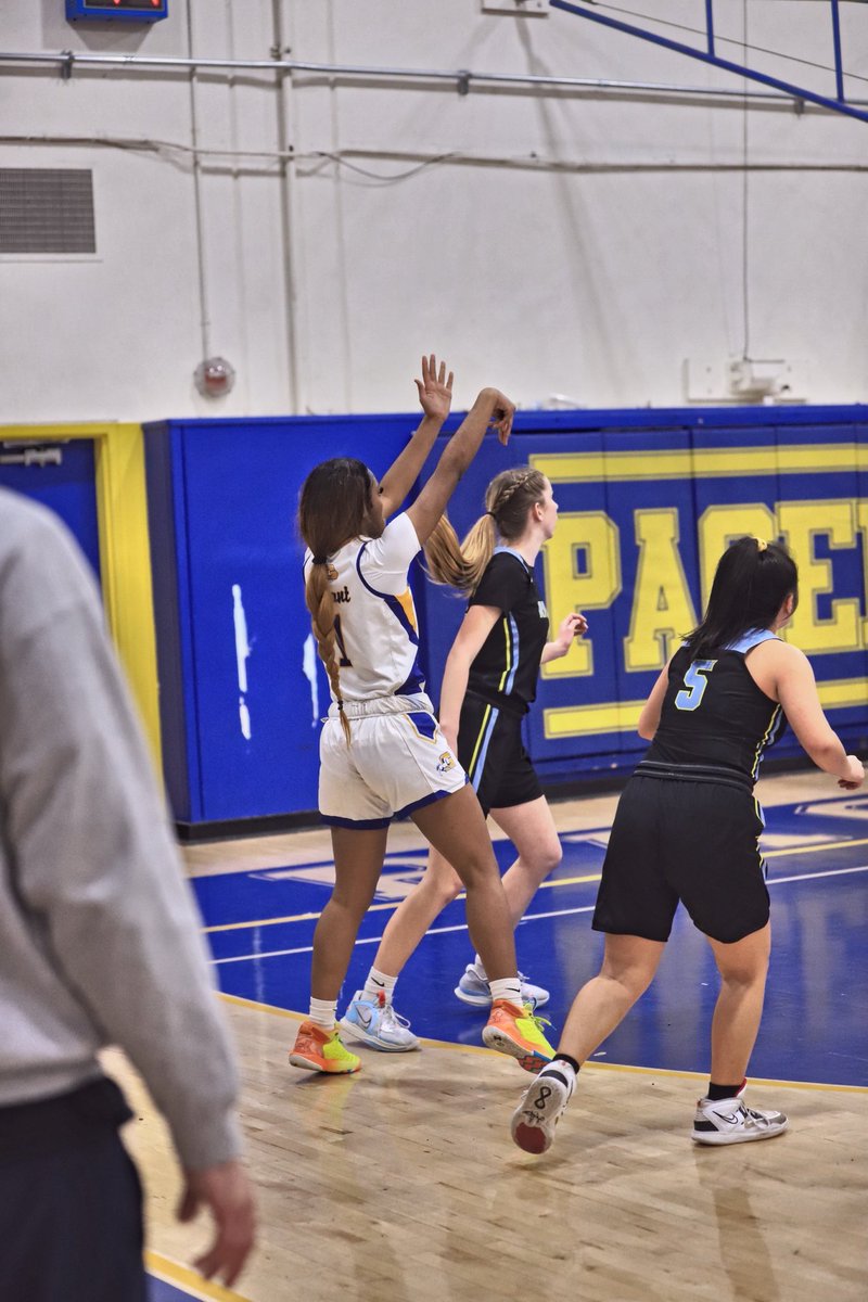 Kat Noa (@kathreennoa) on Twitter photo After a great talk I am blessed to receive an official offer from the University of Antelope valley . #uavpioneers <a href="/UAVAthletics/">UAVAthletics</a> <a href="/CReedGHS/">Carl Reed</a> <a href="/TeamMilitant/">Team Militant</a> After a great talk I am blessed to receive an official offer from the University of Antelope valley . #uavpioneers <a href="/UAVAthletics/">UAVAthletics</a> <a href="/CReedGHS/">Carl Reed</a> <a href="/TeamMilitant/">Team Militant</a>
