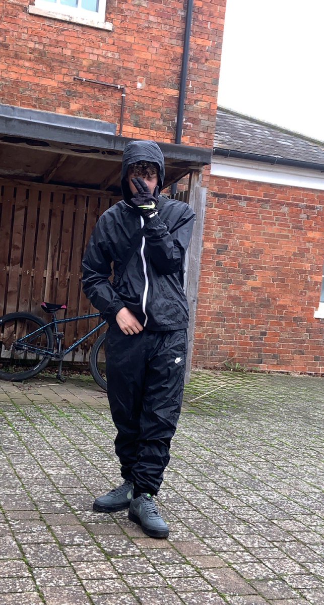 masterbarry02's tweet photo. If I ever seen one of you queers in the street I’d spit in your face verbally abuse you then give you a punch right in your fag mouth you worthless cunt 😈🃏 #rtverification #findom #rtgame #scallymaster #scallydom #chav #kissmyairs #sneakermaster #badmastersboys #cashmaster https://t.co/TufQLYDrOA
