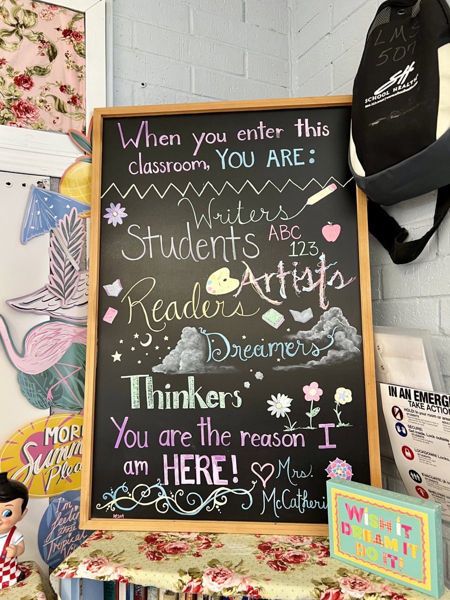 GrahamWes3's tweet photo. When students enter the classroom of @marymccat @LampasasMS this is one of the first things that they see. I love it, they feel it, and she lives it. #FocusLMS https://t.co/7YThgPB2GQ