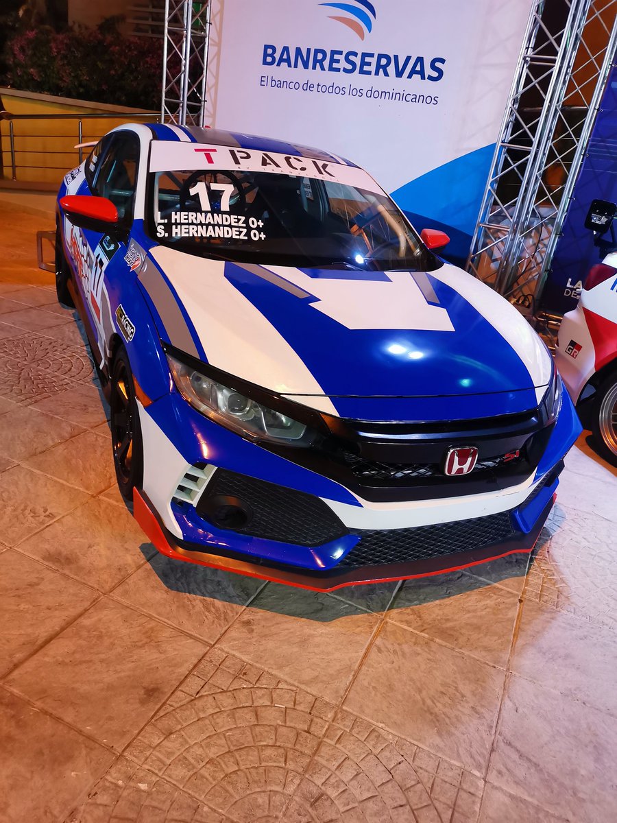 ElPaddockRd's tweet image. Hoy nos sentimos orgullosos de haber sido invitados a la premiacion del campeonato nacional de AUTOMOVILISMO 2022. Hoy se premian a los CAMPEONES en cada una de sus categorías. #FDA #FIA #CDCC #SDS #TN #RS #elpaddockRD