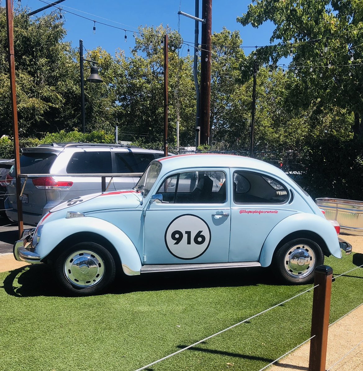 lanham_johanna's tweet photo. @SebDuperPhoto I love this VW representing the #916 https://t.co/TXcfEiMJ2Z