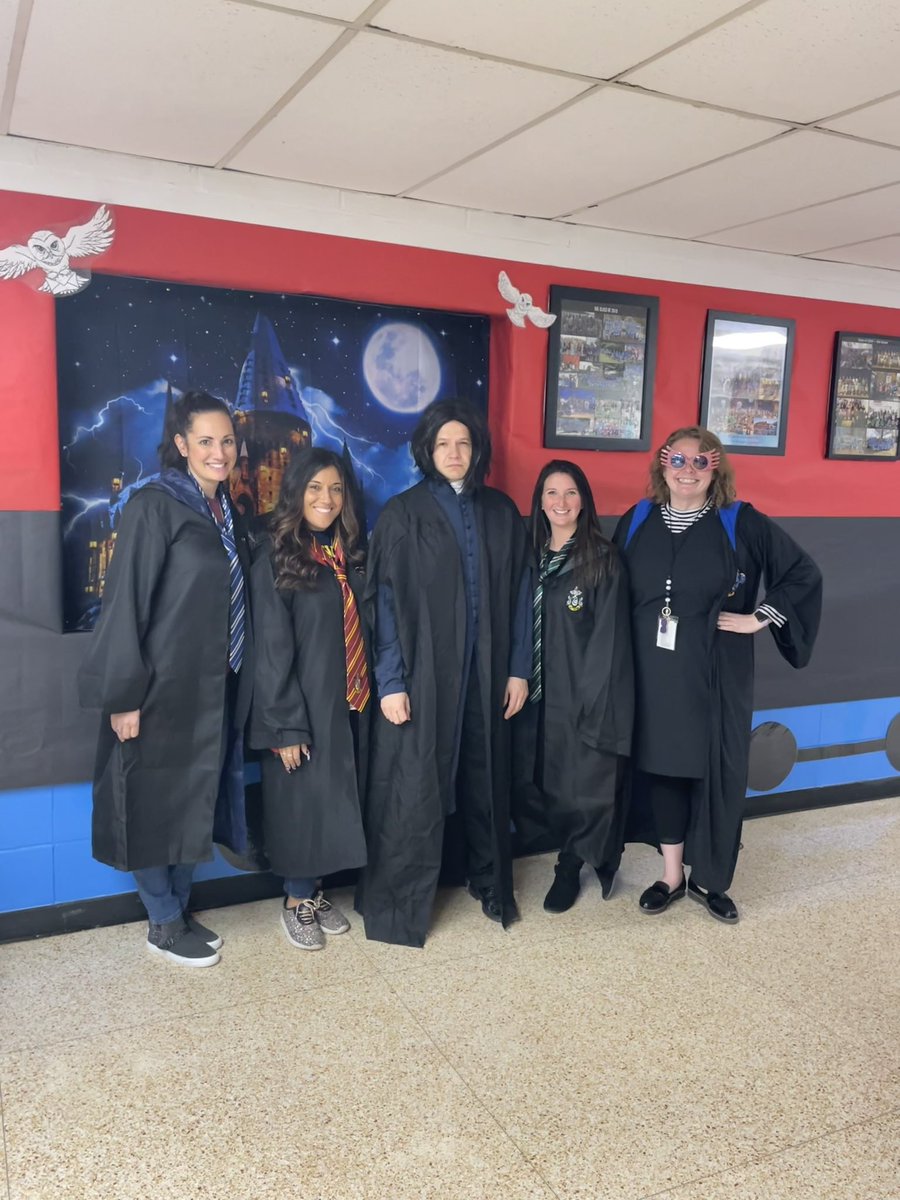 The cast of Harry Potter showed up to make math magical! ⚡️🪄✨ <a href="/Kcomerford22/">Kelly Comerford</a> <a href="/Mrs_Economou/">Brittany Economou</a> @Principal_UGL #notabystander <a href="/gerrybrooksprin/">gerry brooks</a>