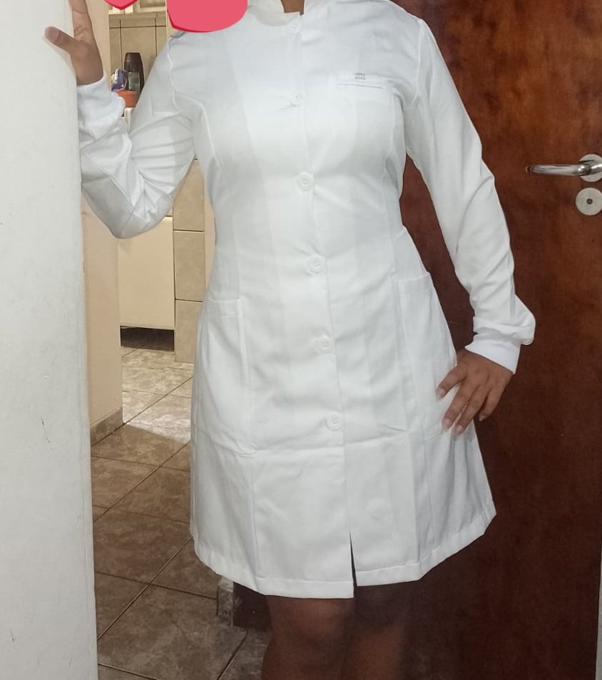 balbstudy's tweet image. MEU PRIMEIRO JALECOOOOO simplesmente a coisa mais linda que eu já vesti na vida😭😭😭😭😭😭😭😭😭😭😭😭😭 (pessoalmente,  não nessa câmera tekpix)