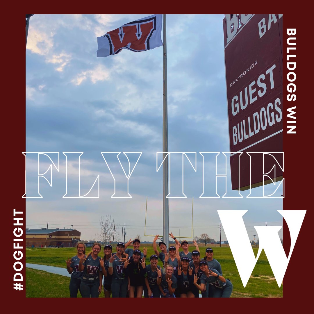 WallerSoftball's tweet photo. 🏳Flying the W in Waller tonight after bringing home 2 big WINS today over Friendswood &amp; Alvin🏳

#dogfight🥎🐾 https://t.co/PrboevO2oe