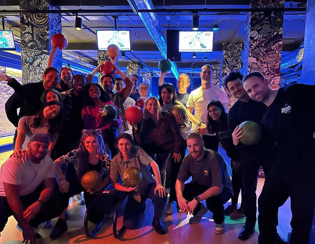JointLondon's tweet photo. Great night full of bowling, burgers and brilliant people. #jointsocial https://t.co/0GhtZKBlTj https://t.co/RaqcaxZtmh