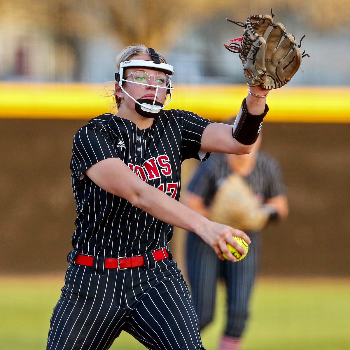 the_jasonclark's tweet image. First #softball for me at #emcc @EMCC_SBALL
