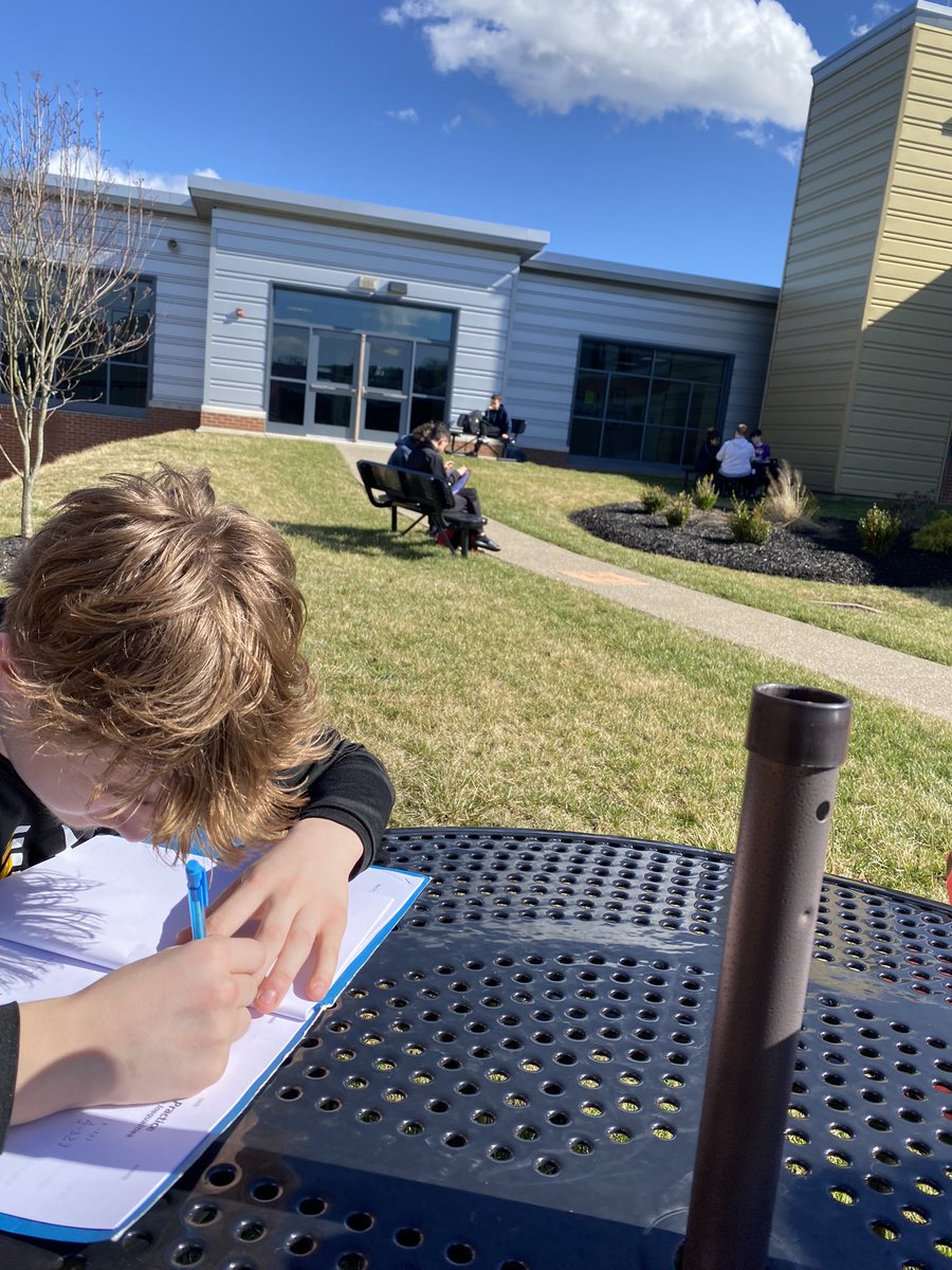 What better way to solve some inequalities  than enjoying the beautiful courtyard while doing them . ☀️ #montourproud <a href="/MontourSD/">Montour School District</a>
