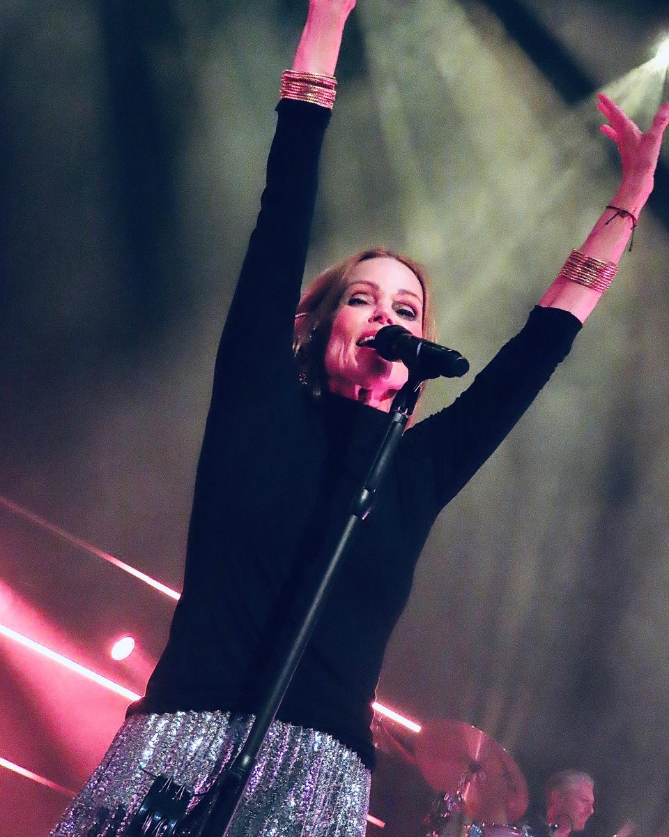 NSPh0t0s's tweet photo. My pics of Belinda Carlisle live at the Newcastle Sage tonight #BelindaCarlisle @belindacarlisle @Belindajo58 #NSPh0t0s https://t.co/jUdBEDqKhT