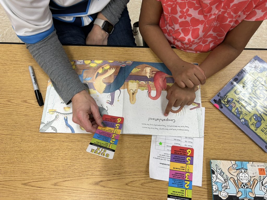 Amy Roebke tweet media