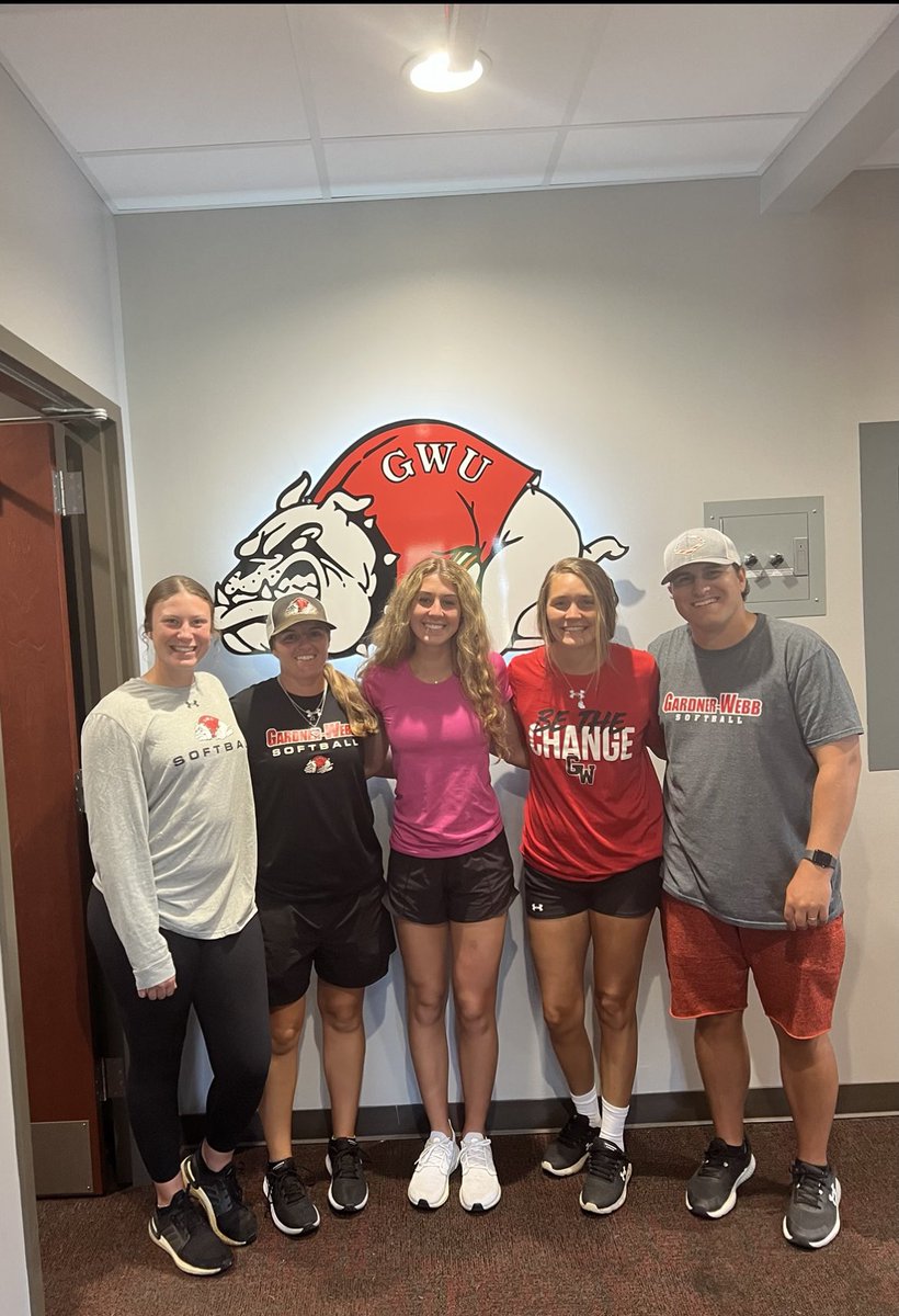 callensaxon11's tweet photo. SO excited to announce that I will be continuing my academic and athletic career at Gardner-Webb University!! @GWUSoftball @baileywigness @todell04 @mackenzisteele @CarolinaEliteS1 #SKODAWGS ❤️🖤 https://t.co/QVIjIqnQu0