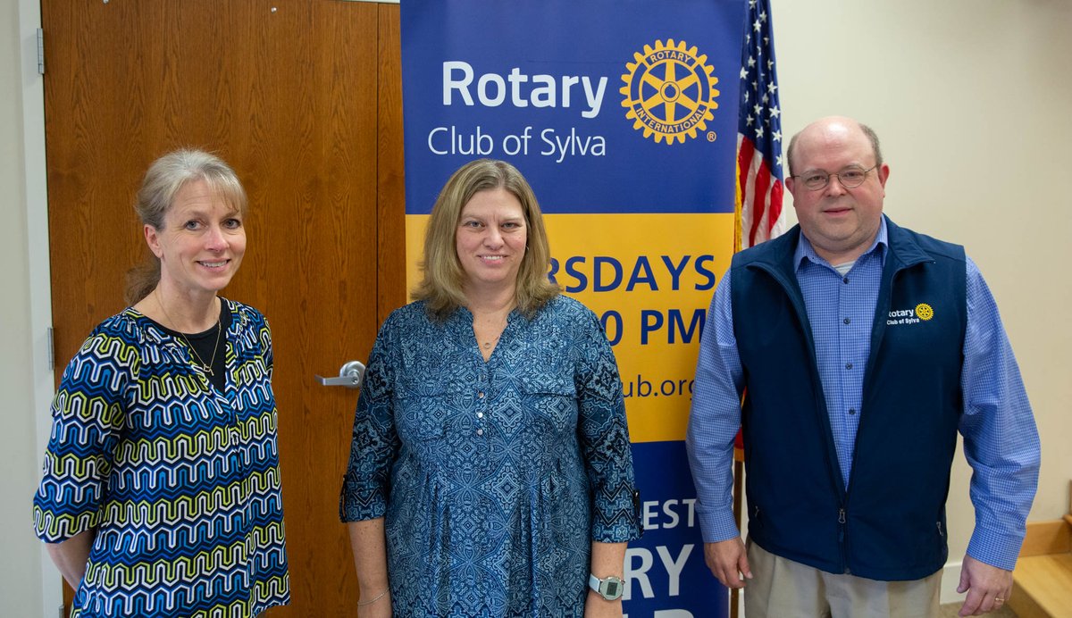 sylvarotary's tweet photo. It was our pleasure to hear from Jackson County Early College English Teacher Inga Sutton, the 2022-23 @JCPSNC Teacher of the Year, at our meeting today. Ms. Sutton's passion for students and teaching shines through. Thank you! We appreciate all JCPS does! https://t.co/zvgYZwUOGS