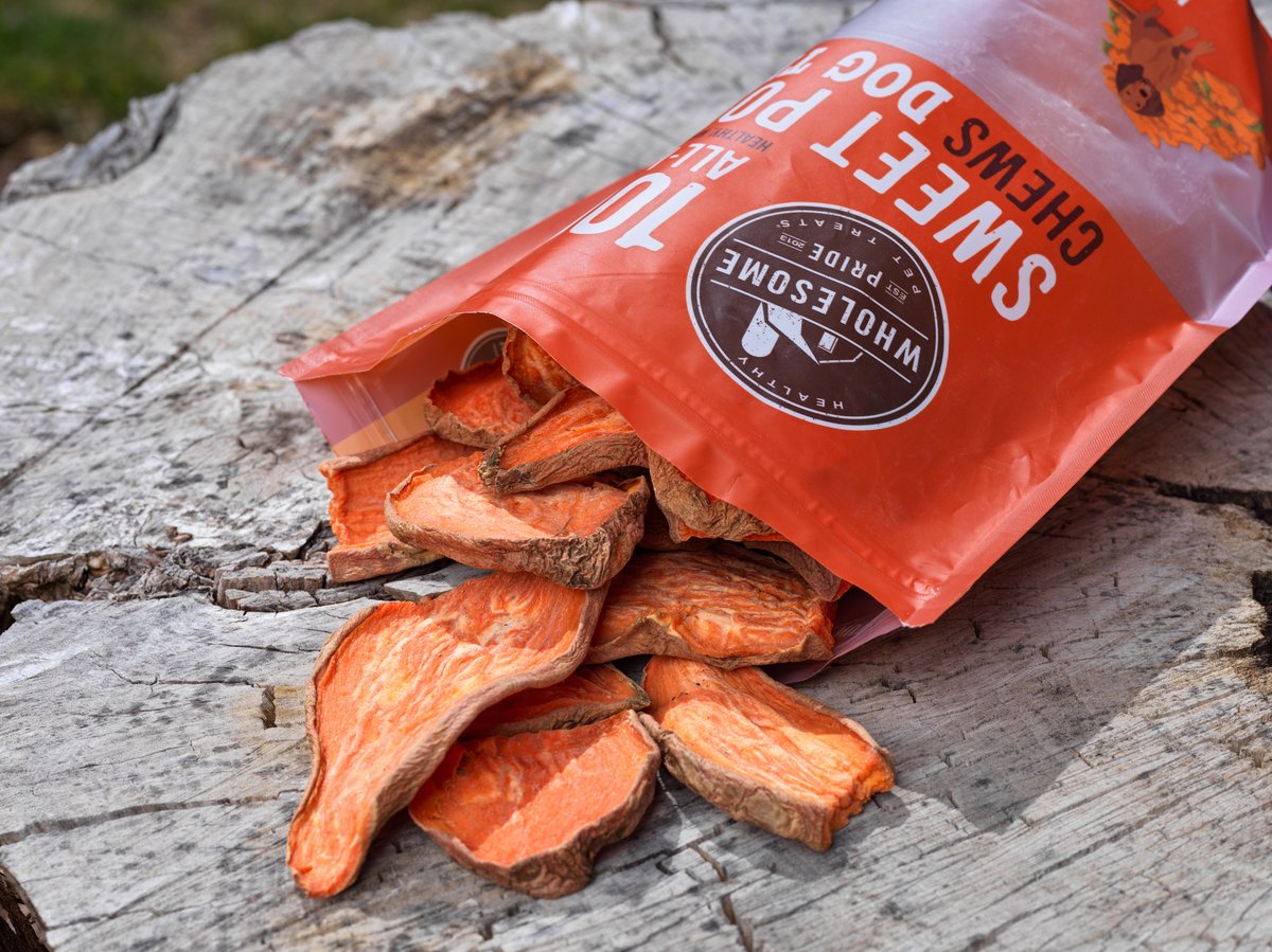 The Sweet Potato Chews are made using 100% real ingredients ➡️ No artificial or unnatural preservatives, artificial colors, or fillers 🍠 Shop here: linktr.ee/wholesompride 🔗

#WholesomePride #RaisetheWoof #DogsofTwitter