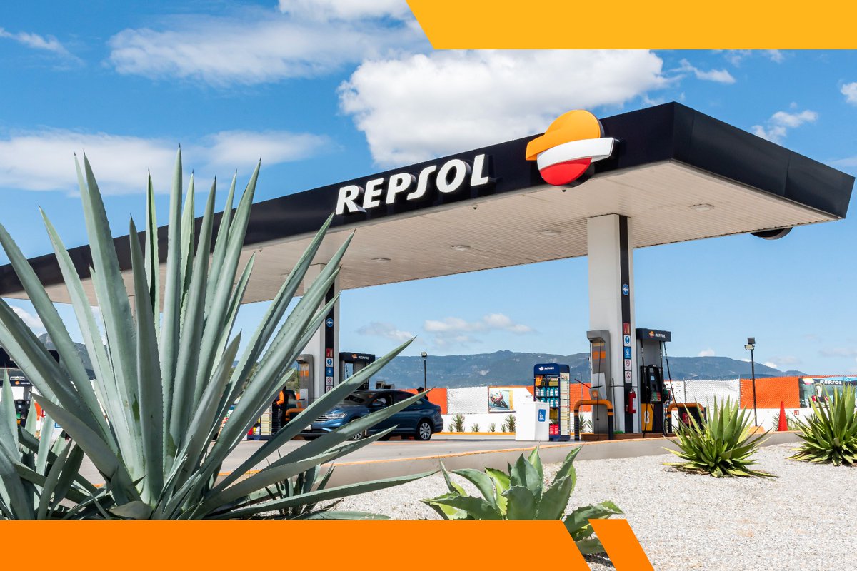 repsolmexico's tweet photo. ¡Hoy cumplimos 5 años en México!  🧡🇲🇽Desde nuestra llegada hemos estado comprometidos con impulsar el desarrollo de la región y ofrecer el mejor servicio para nuestros clientes.  ¡Vamos por muchos años más compartiendo energía! #RepsolMexico #RepsolContigo https://t.co/QTRcvdrPXS