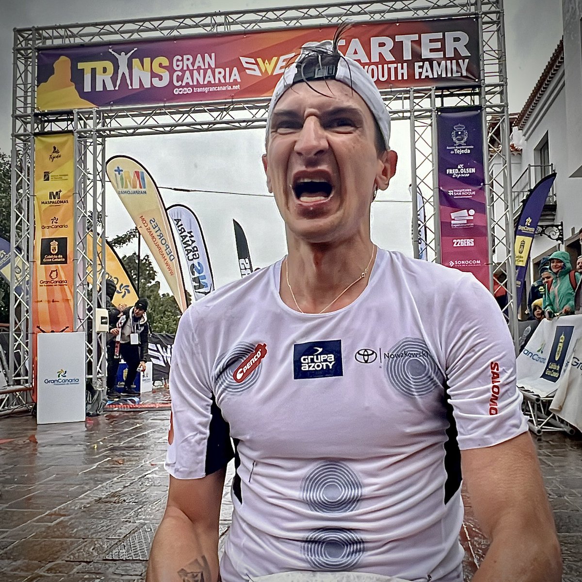 TerritorioTrail's tweet photo. #Transgrancanaria | El gran protagonista hasta ahora de la @TransGC es el polaco Bart Przedwojewski con su victoria en el KV El Gigante y la Starter. https://t.co/VRQzL0o6ha