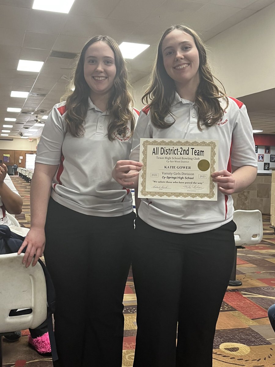 CSHSBowling's tweet image. Congrats to Katie for making All District 2nd Team and Jessica received an honorable mention for scoring averages!! Way to go Panthers! 🎳