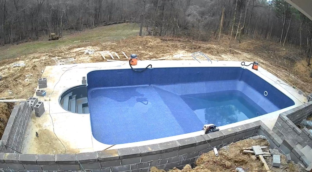 royalswimming's tweet image. This #RoyalSwimmingPools #Inground #PoolKit customer is going to be chillin by the pool real soon.... 😎🍹