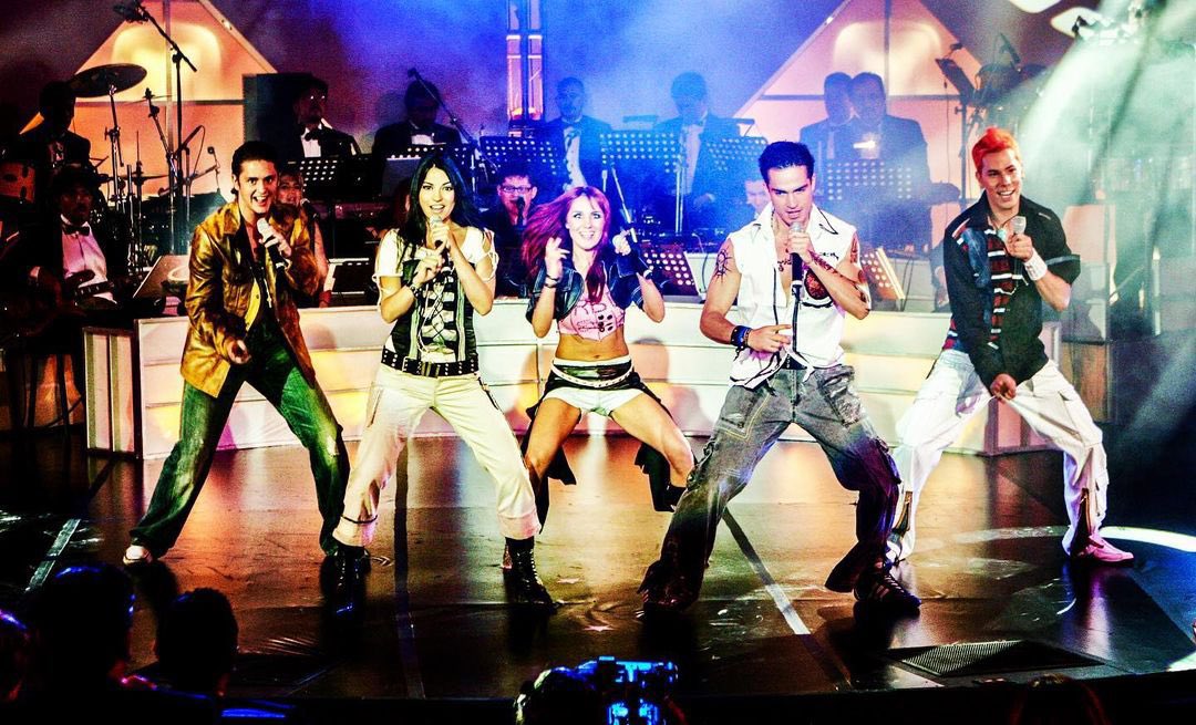 WeAreRBDusa's tweet photo. Están listos para #RBDSHEA https://t.co/8qjrbfRZR0