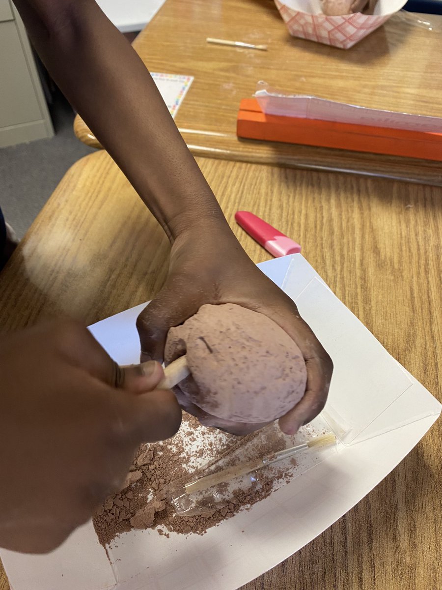 mrs_santore's tweet image. What is in my egg? Our little excavators got to investigate and find out! #SpaghtIsGreat #KinderCrew 🦖