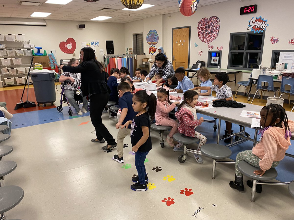 PrinMcNeese's tweet photo. @CliftonECS celebrating students with perfect attendance with a parent night out. Thanks, parents, for having your kids here EVERYDAY!! Enjoy your evening off. @IrvingISD #pizzaanddanceparty #attendancesuperheroes https://t.co/SusUjamECT
