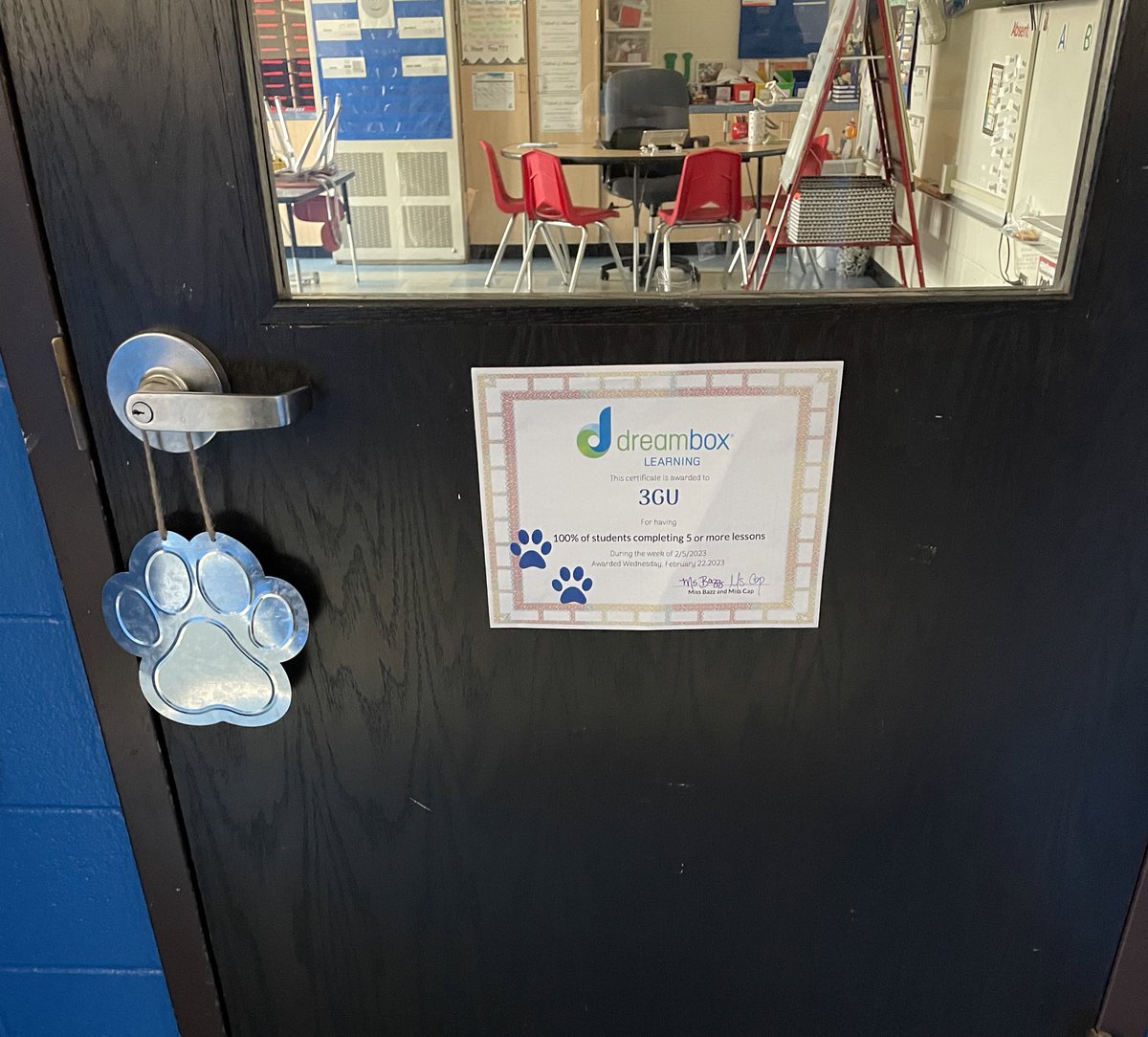 Maria Gonzales (@_msgonzales_) on Twitter photo 3GU got the metal paw and a certificate for the <a href="/DreamBox_Learn/">DreamBox Learning</a> challenge! 100% of students completed 5 or more lessons! #pershingpanthers #d100inspires 3GU got the metal paw and a certificate for the <a href="/DreamBox_Learn/">DreamBox Learning</a> challenge! 100% of students completed 5 or more lessons! #pershingpanthers #d100inspires