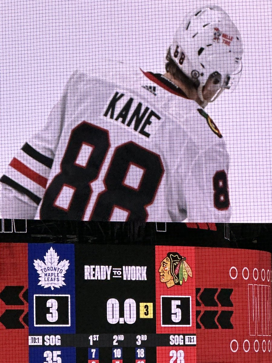 mikeklean's tweet photo. #Blackhawks WIN! 

Just no reason this bet won 🤣 cash it!! 

What a game from Kaner!! If it was one of his last home games in Chicago… he gave us a good one! 

Happy Birthday OG! https://t.co/Y9tWxbuvcu
