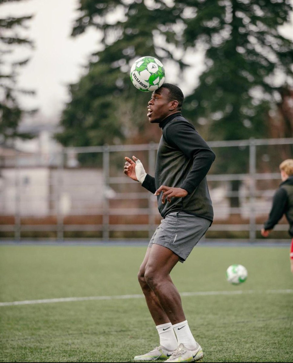 Flash FC (@flashfcofficial) on Twitter photo <a href="/UPSLsoccer/">UPSL</a> and <a href="/BelizeFootball/">Belize Football</a> Pele Martinez signs for <a href="/CPLsoccer/">Canadian Premier League</a> team <a href="/VancouverFC/">Vancouver FC</a> after helping Flash FC reach semifinals of 2023 UPSL Regional Cup.
Press Release: conta.cc/3Kv4rkp
#upsl #canadasoccer #belize #vancouverfc #soccer #concacaf #goingpro #ussocer <a href="/UPSLsoccer/">UPSL</a> and <a href="/BelizeFootball/">Belize Football</a> Pele Martinez signs for <a href="/CPLsoccer/">Canadian Premier League</a> team <a href="/VancouverFC/">Vancouver FC</a> after helping Flash FC reach semifinals of 2023 UPSL Regional Cup.
Press Release: conta.cc/3Kv4rkp
#upsl #canadasoccer #belize #vancouverfc #soccer #concacaf #goingpro #ussocer