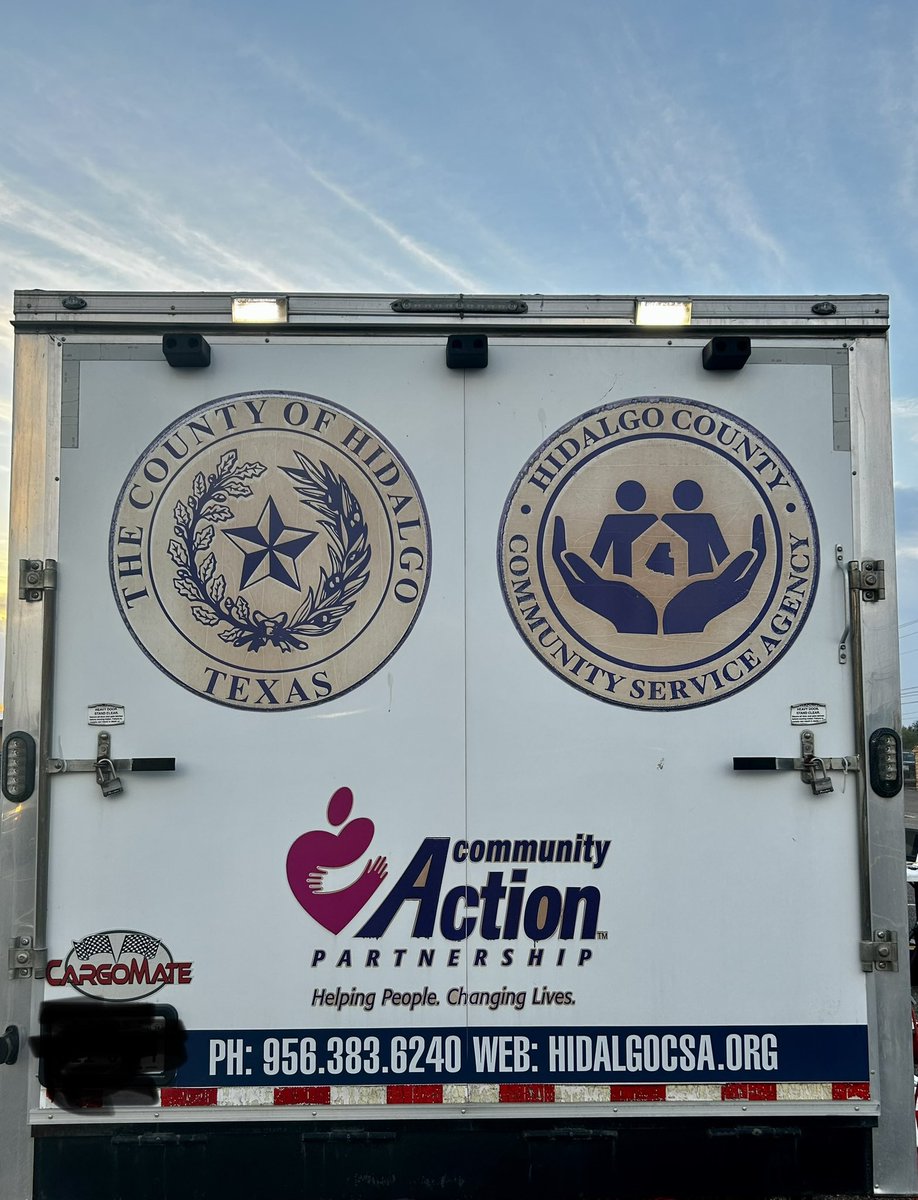Thank you @HidalgoCounty for your partnership with <a href="/lajoyaisd/">La Joya ISD</a>. Through the Community Service Agency we were able to help close 100 families in our community with assistance!