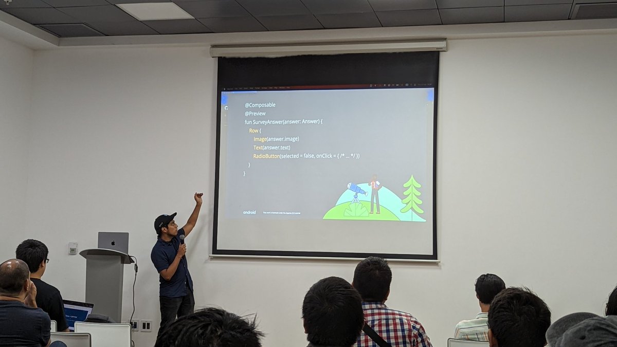tohure_'s tweet image. Después de más de 2 años de pandemia, volvemos a los #Meetups presenciales con @androiddevperu. Empezamos con el gran @brunoaybarg en #AndroidCompose