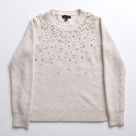 So good I had to share! Check out all the items I'm loving on <a href="/Poshmarkapp/">Poshmark</a> from <a href="/BelleoftheBallB/">BelleOfTheBallBoutique</a> #poshmark #fashion #style #shopmycloset #belleoftheballcoutureboutique #oneill #bananarepublic: posh.mk/6u76jdYlFxb