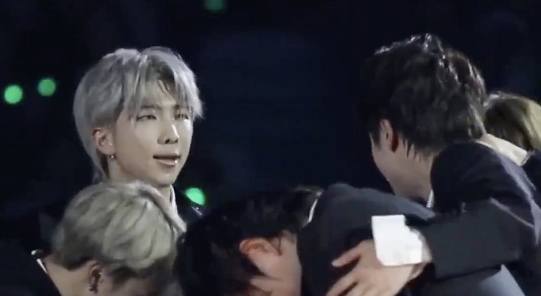 namjinarchivex's tweet photo. https://t.co/j34tth6knG