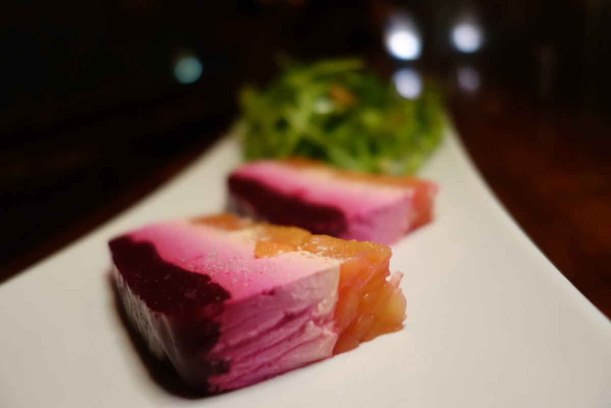 EXMF96's tweet photo. GOAT CHEESE & BEET TERRINE served with a small arugula walnut salad
#beets #redbeet #yellowbeet #goatcheese #terrine #frenchfood #frenchrestaurant #nycrestaurants #excusemyfrench #healthyfood #freshfood #delicious #layeredfood #beetlover #foodislife #eatwell #bestfoodny #nyc https://t.co/ZFwKpRaurS