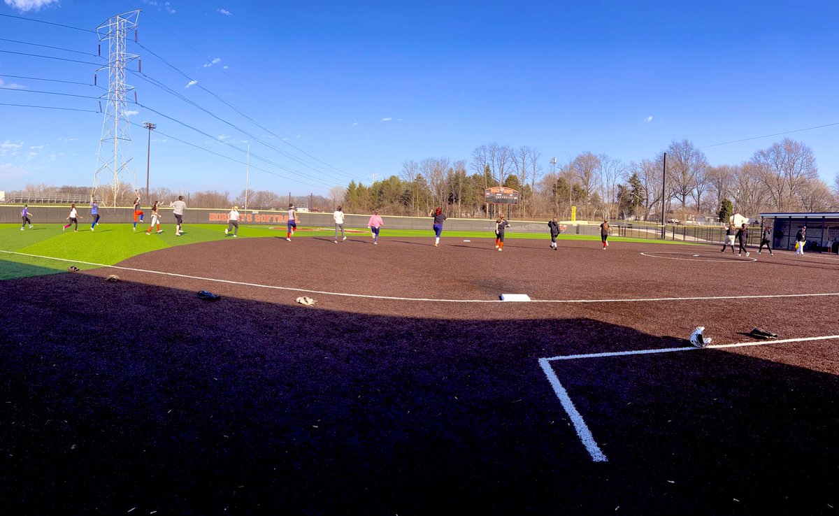 Beech Grove Softball (@bghs_softball) on Twitter photo Our girls putting in work even when the sun went down and the chills came out. Nothing is stopping them from getting 1% better each day, (Coach Moore). Tip for the day, do something nice for someone else, (Pappy). #buzzbuzz <a href="/TheHiveBGHS/">BGHS The Hive</a> Our girls putting in work even when the sun went down and the chills came out. Nothing is stopping them from getting 1% better each day, (Coach Moore). Tip for the day, do something nice for someone else, (Pappy). #buzzbuzz <a href="/TheHiveBGHS/">BGHS The Hive</a>